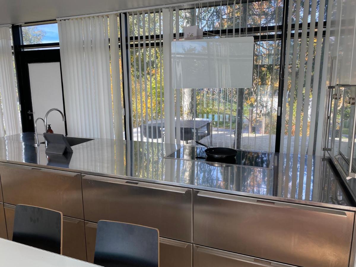 Exclusive 2 Level Etage Next To Arlanda-City Metro 斯德哥尔摩 外观 照片