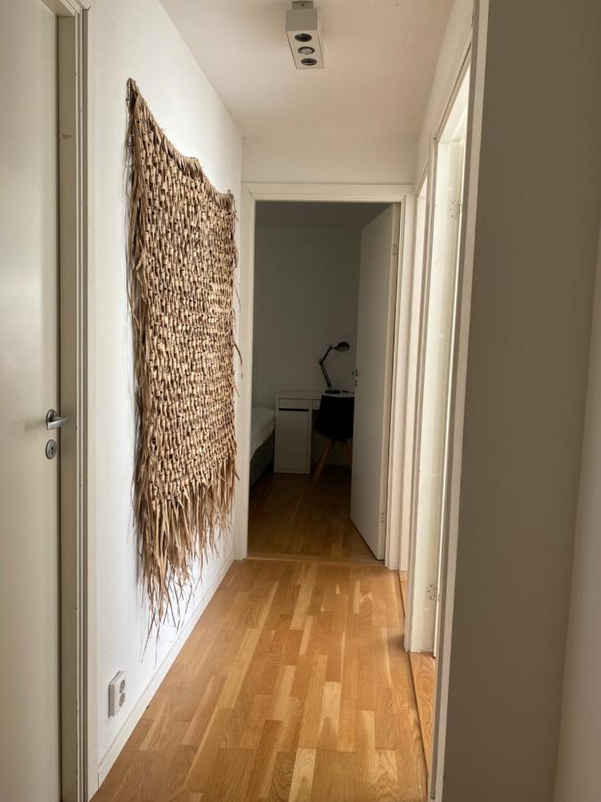 Exclusive 2 Level Etage Next To Arlanda-City Metro 斯德哥尔摩 外观 照片