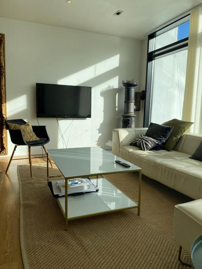 Exclusive 2 Level Etage Next To Arlanda-City Metro 斯德哥尔摩 外观 照片